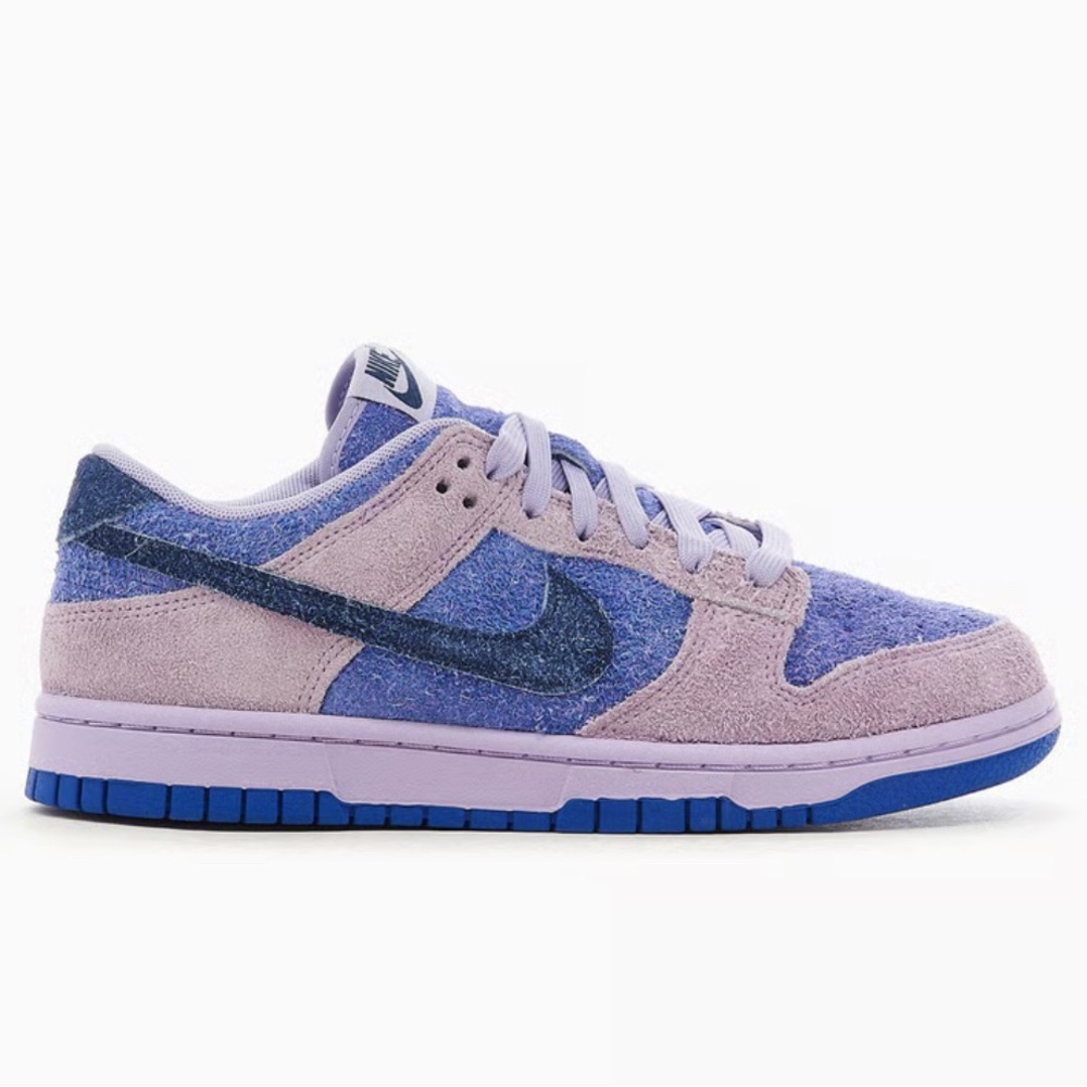 Nike‎ Dunk SE Low “Hydrangeas” Suede Sneakers | Women’s 8 | Brand New